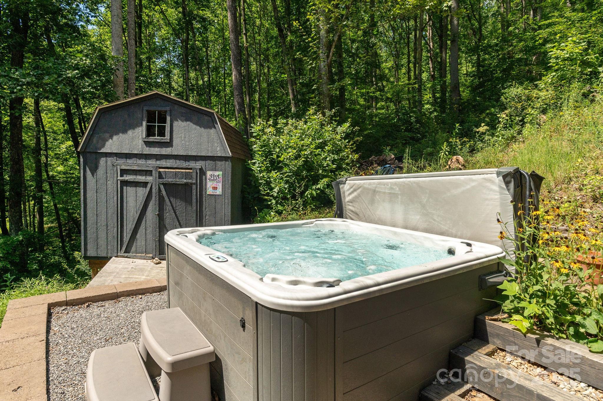 78 Bryant Road Swannanoa NC 28778