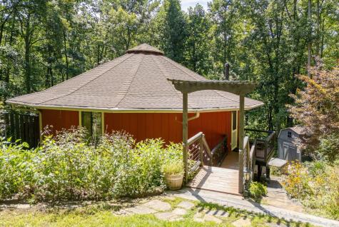 78 Bryant Road Swannanoa NC 28778