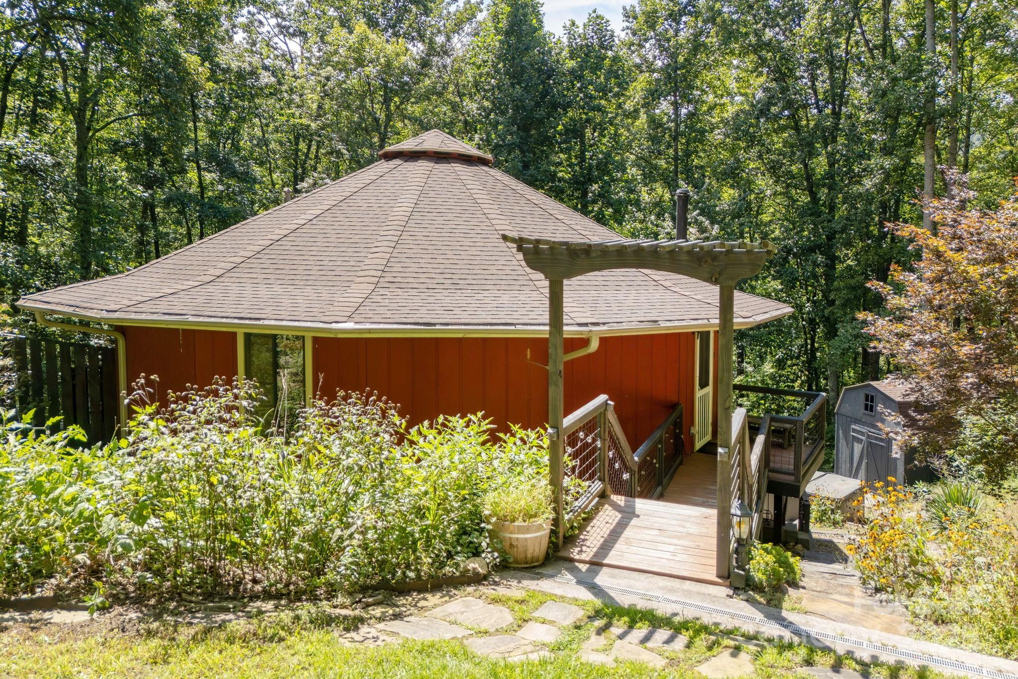 78 Bryant Road Swannanoa NC 28778