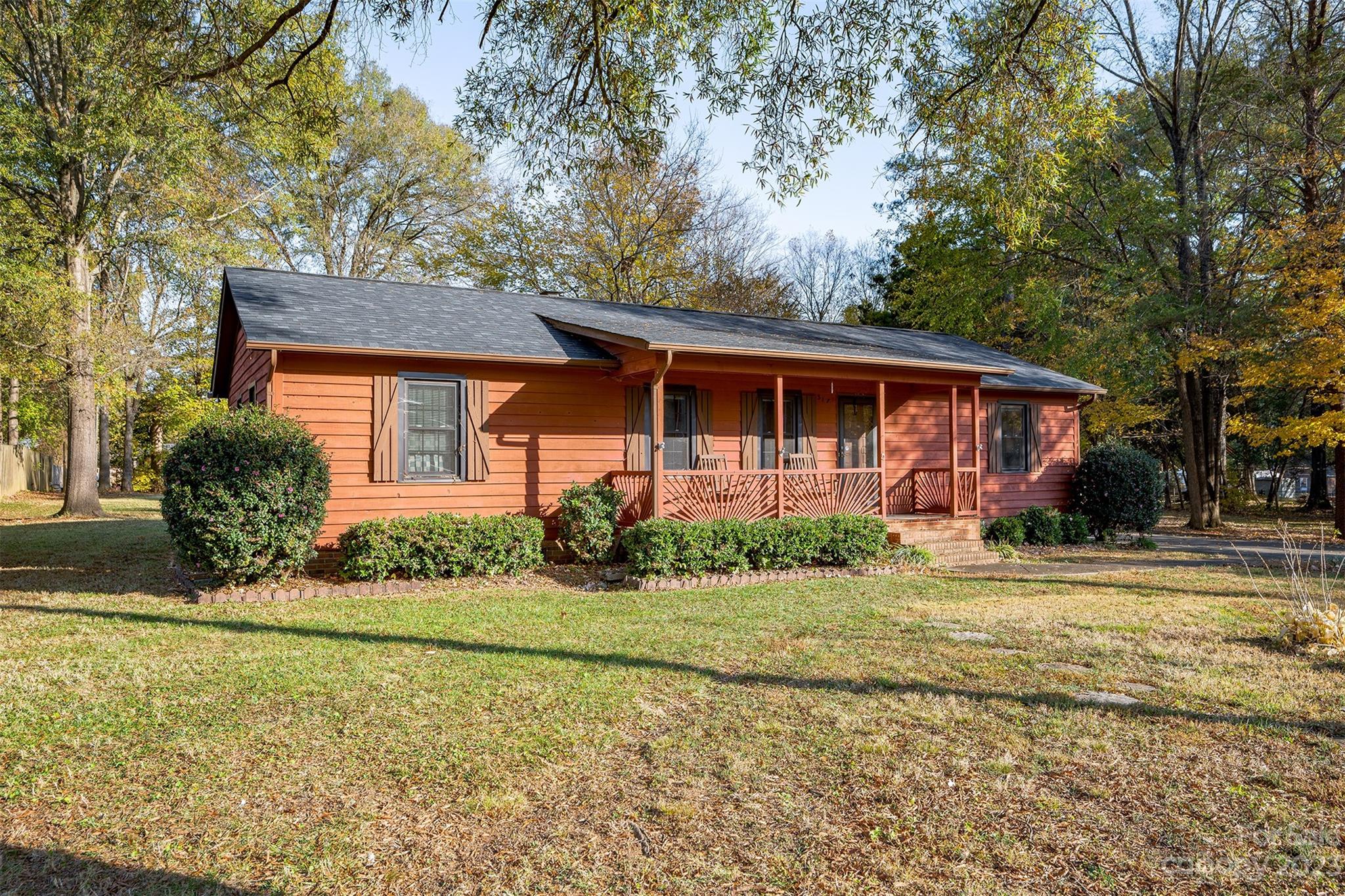317 Woodside Drive Harrisburg NC 28075