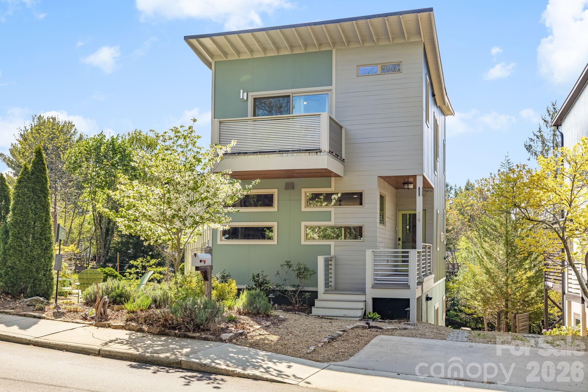 Asheville NC, 14 Sulphur Springs Road
