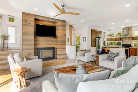 14 Sulphur Springs Road Asheville NC 28806