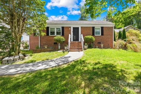 145 Driftwood Drive Mooresville NC 28117