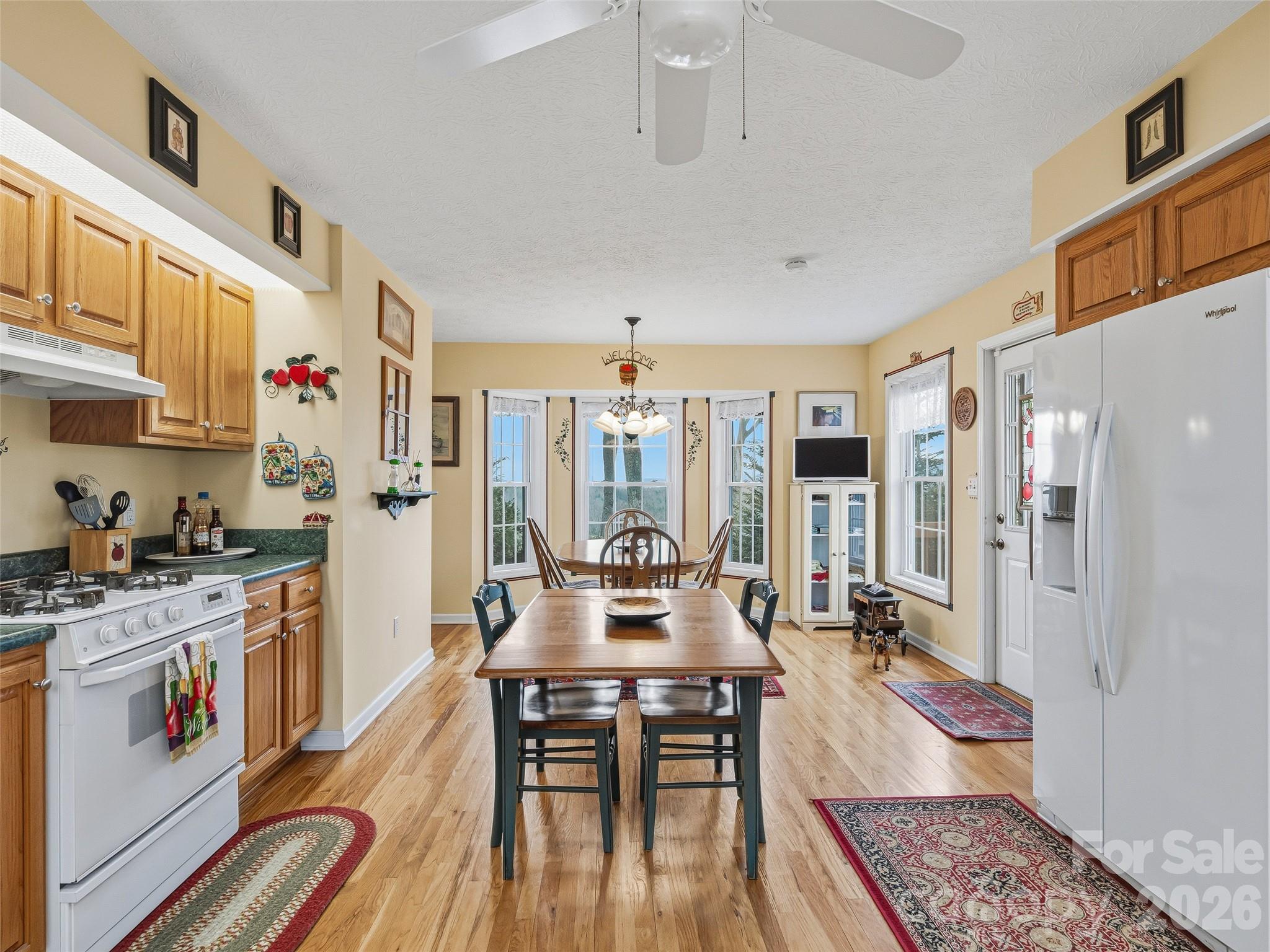 24 Abbey Lane Hendersonville NC 28739