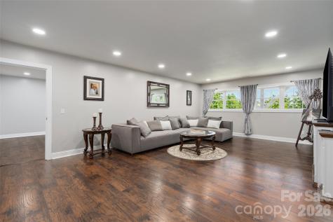 114 Nesting Ridge Waynesville NC 28785