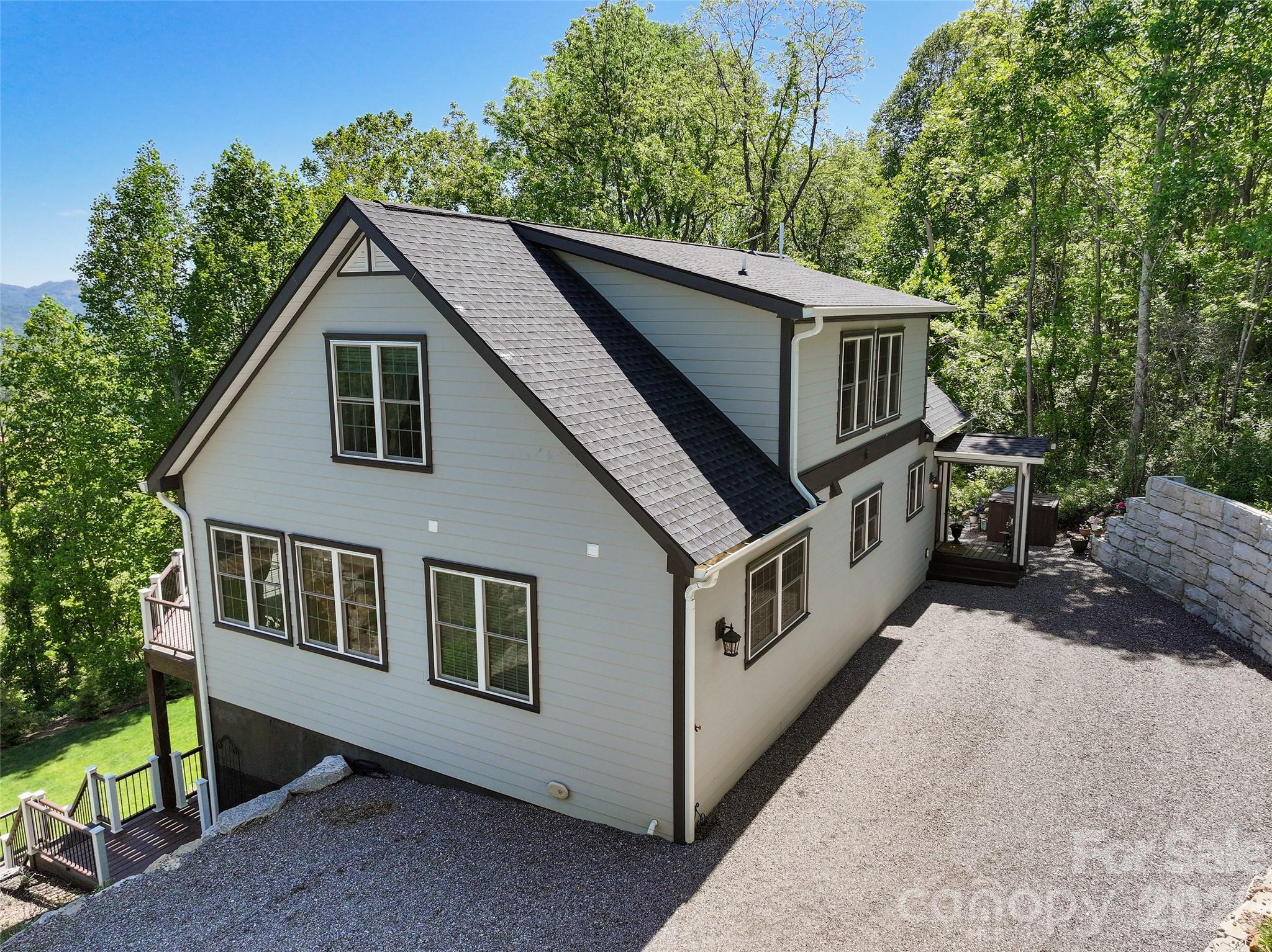 114 Nesting Ridge Waynesville NC 28785