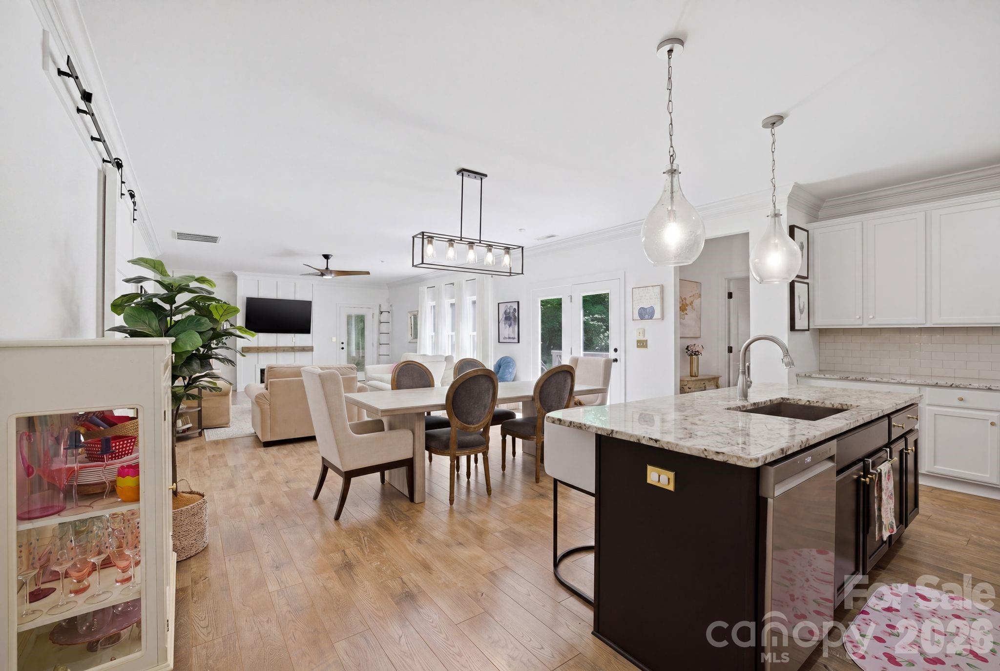221 Logan Crossing Drive Davidson NC 28036