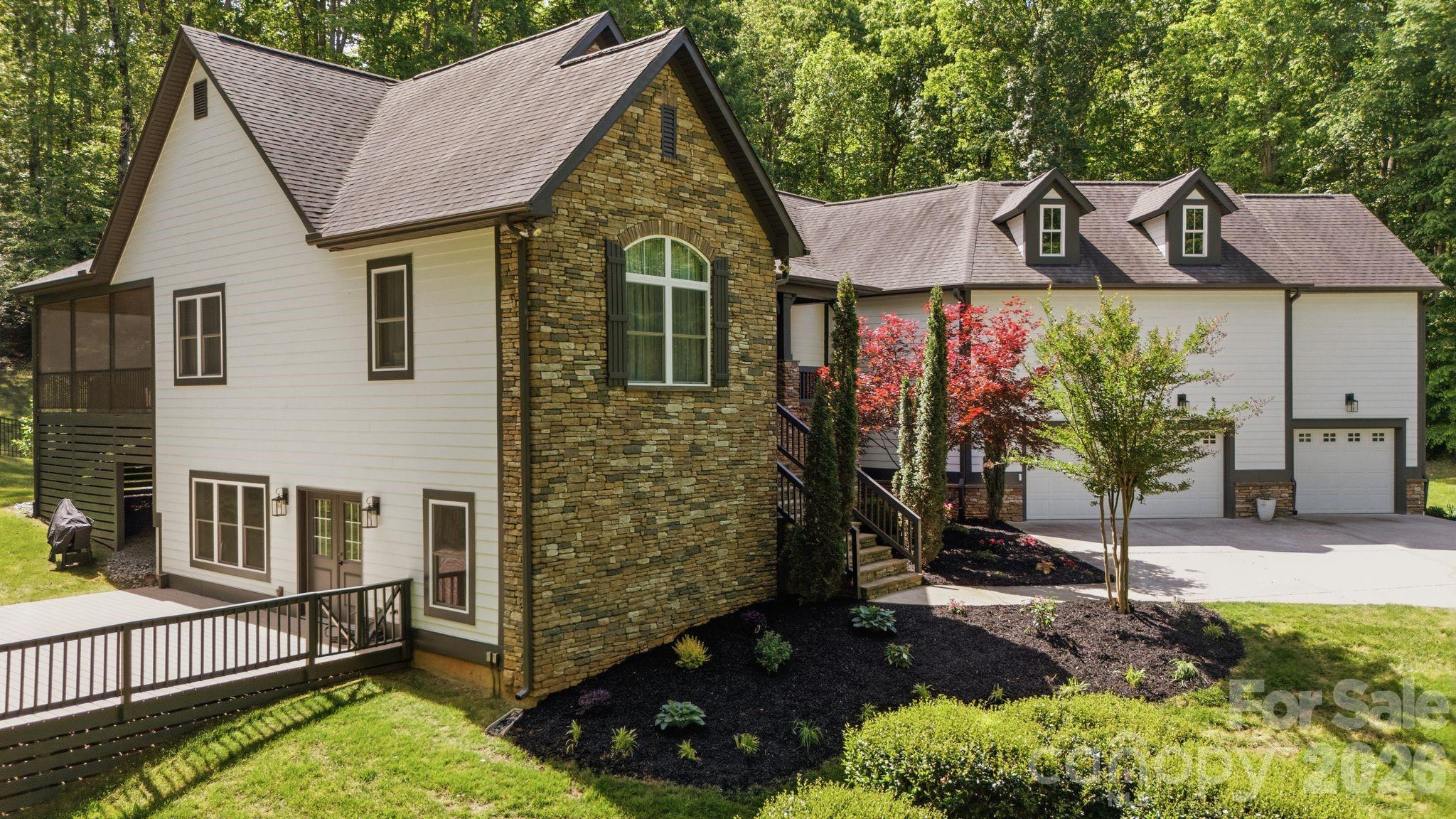 221 Logan Crossing Drive Davidson NC 28036