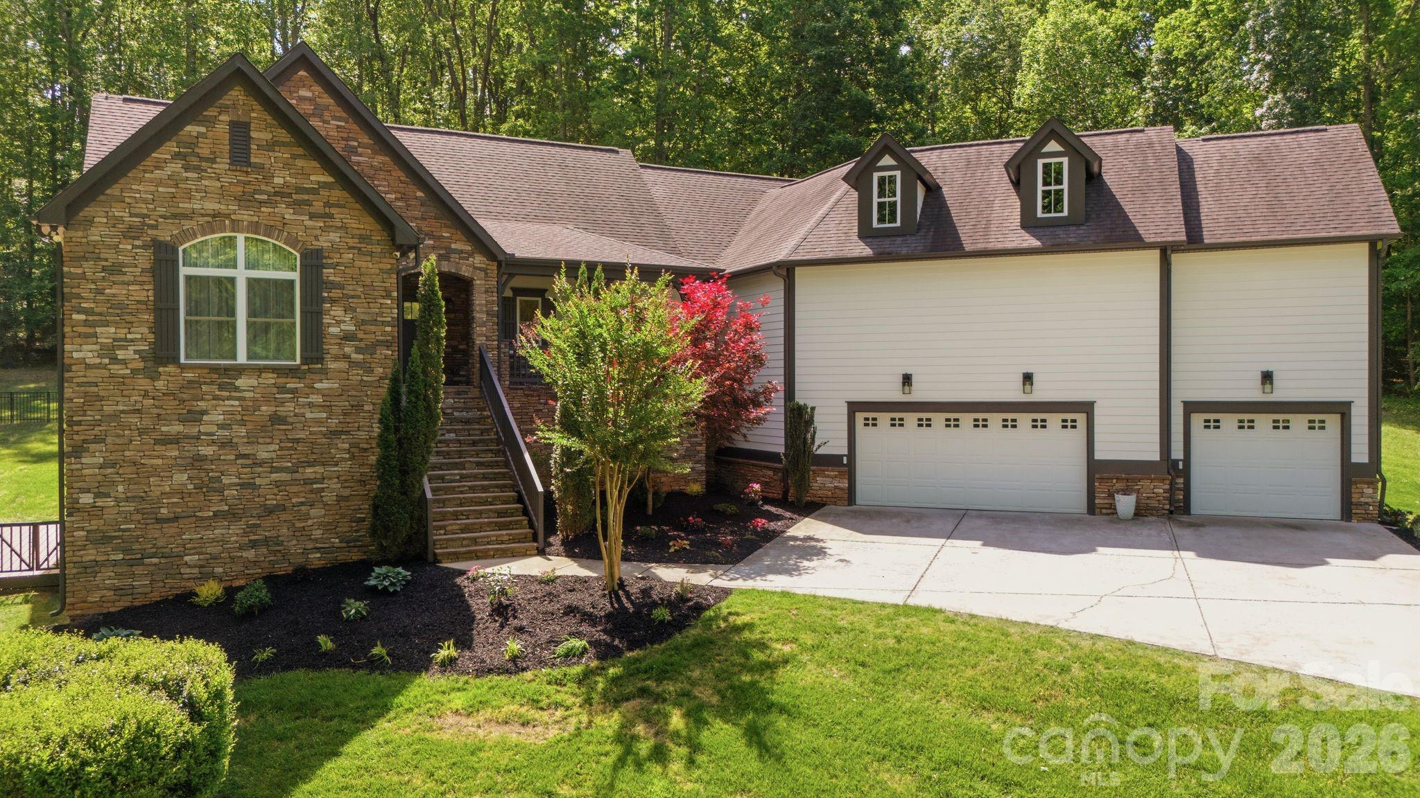 221 Logan Crossing Drive Davidson NC 28036