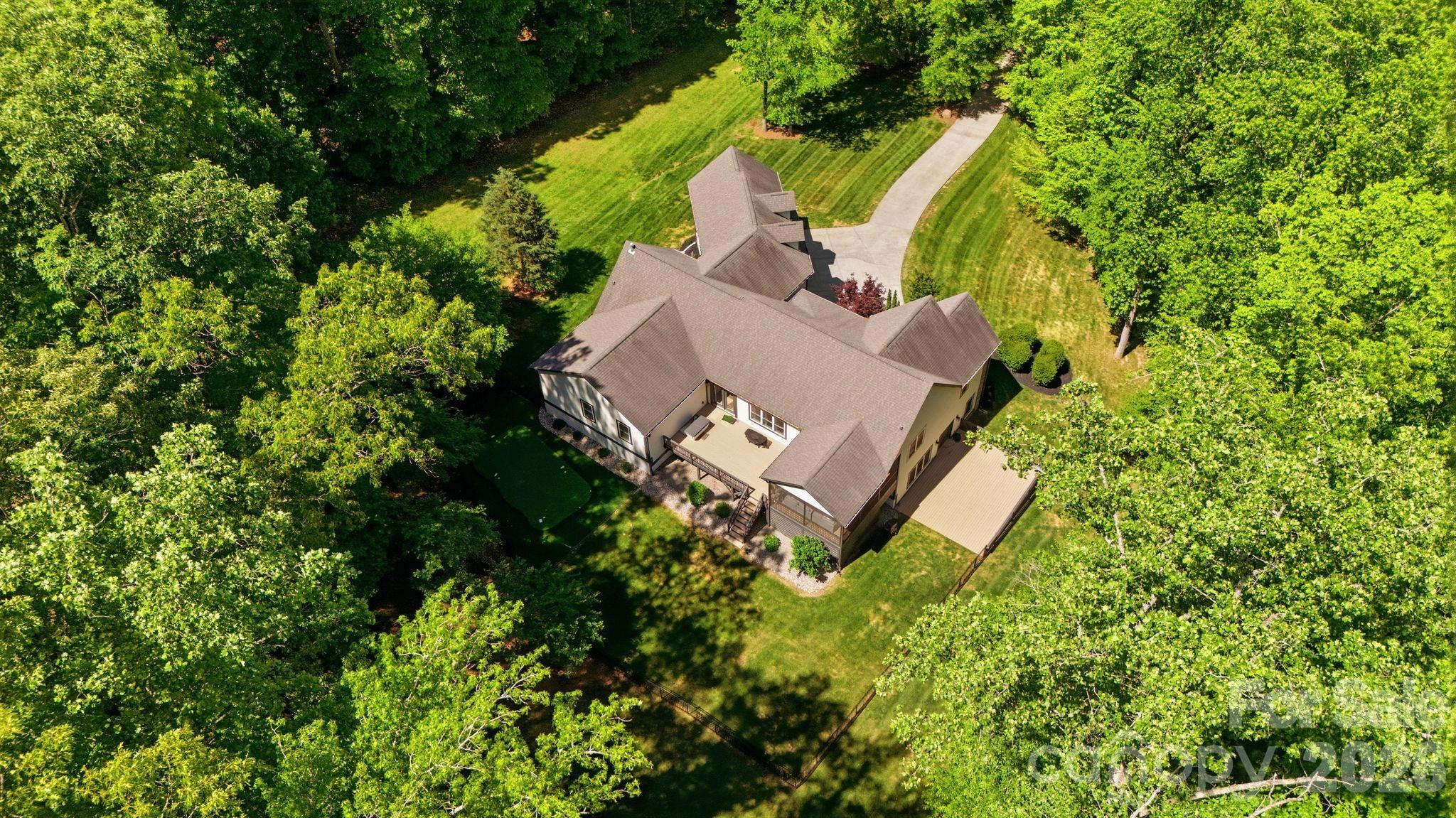 221 Logan Crossing Drive Davidson NC 28036