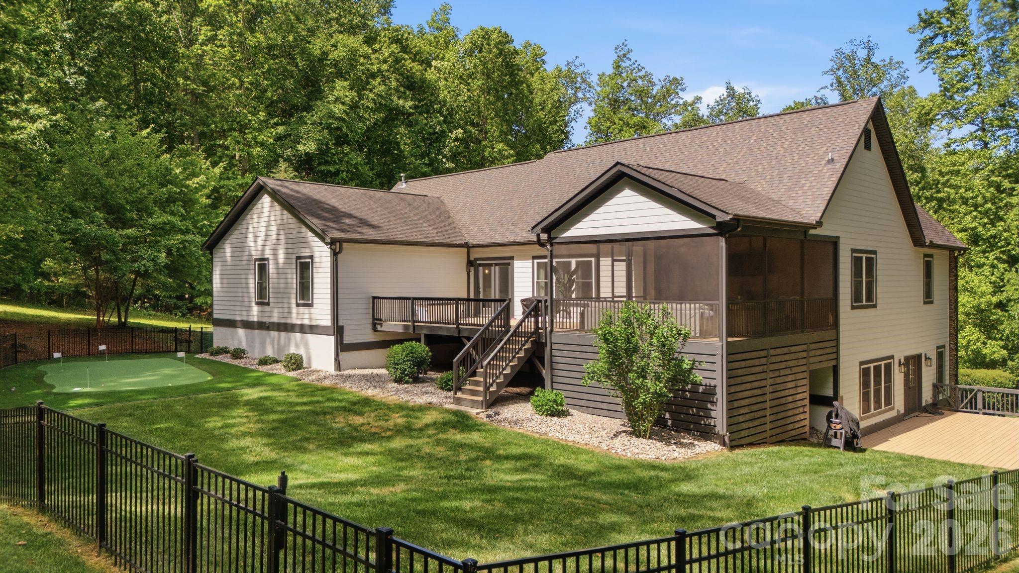 221 Logan Crossing Drive Davidson NC 28036