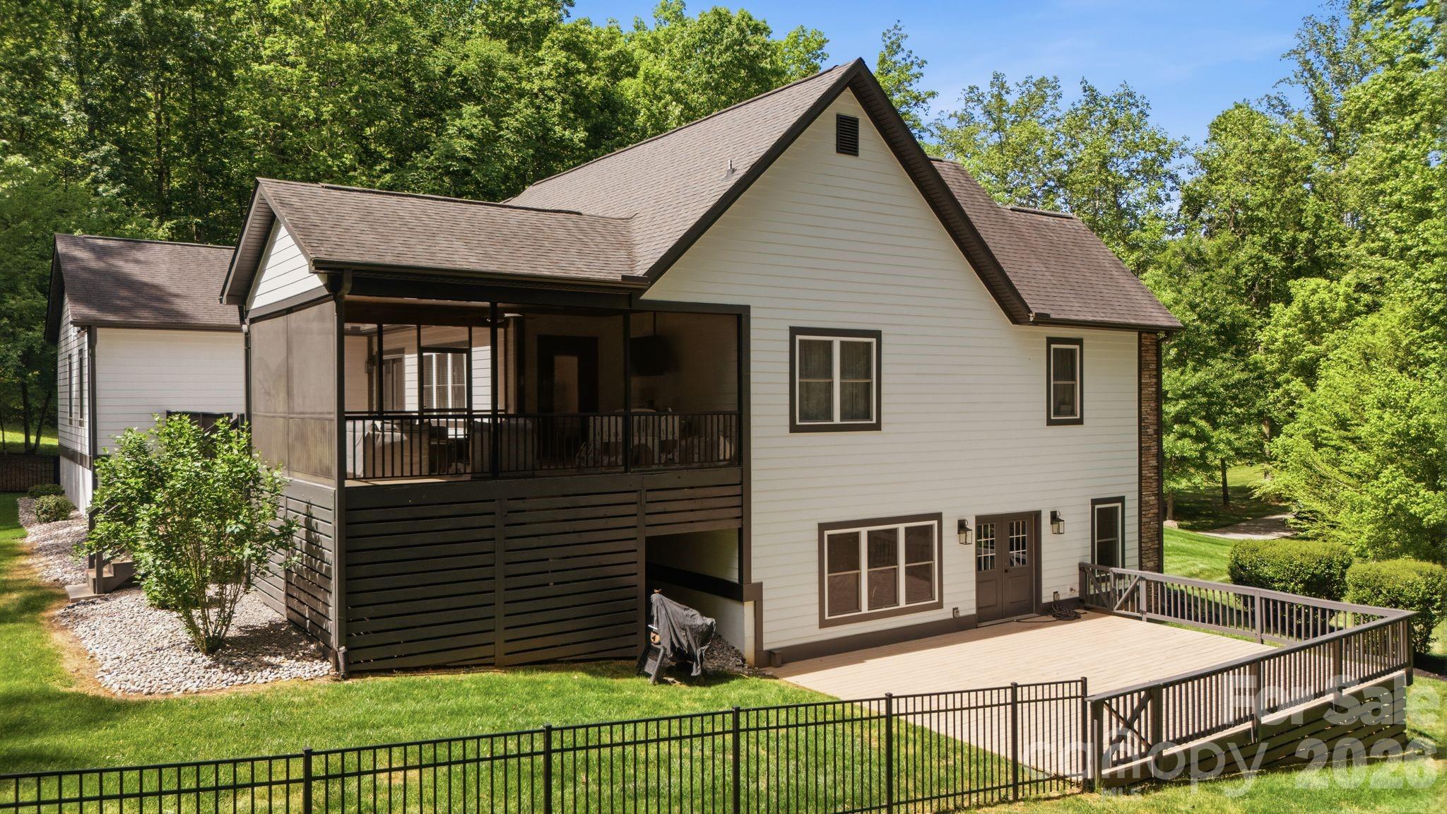 221 Logan Crossing Drive Davidson NC 28036