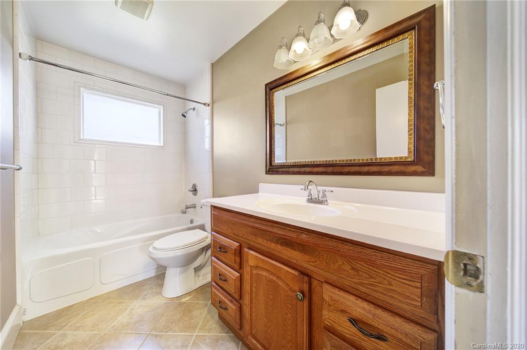 2227 Stonewood Drive Charlotte NC 28210