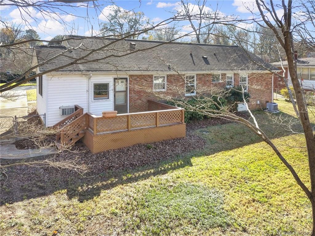 2227 Stonewood Drive Charlotte NC 28210