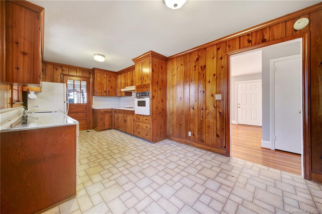 2227 Stonewood Drive Charlotte NC 28210