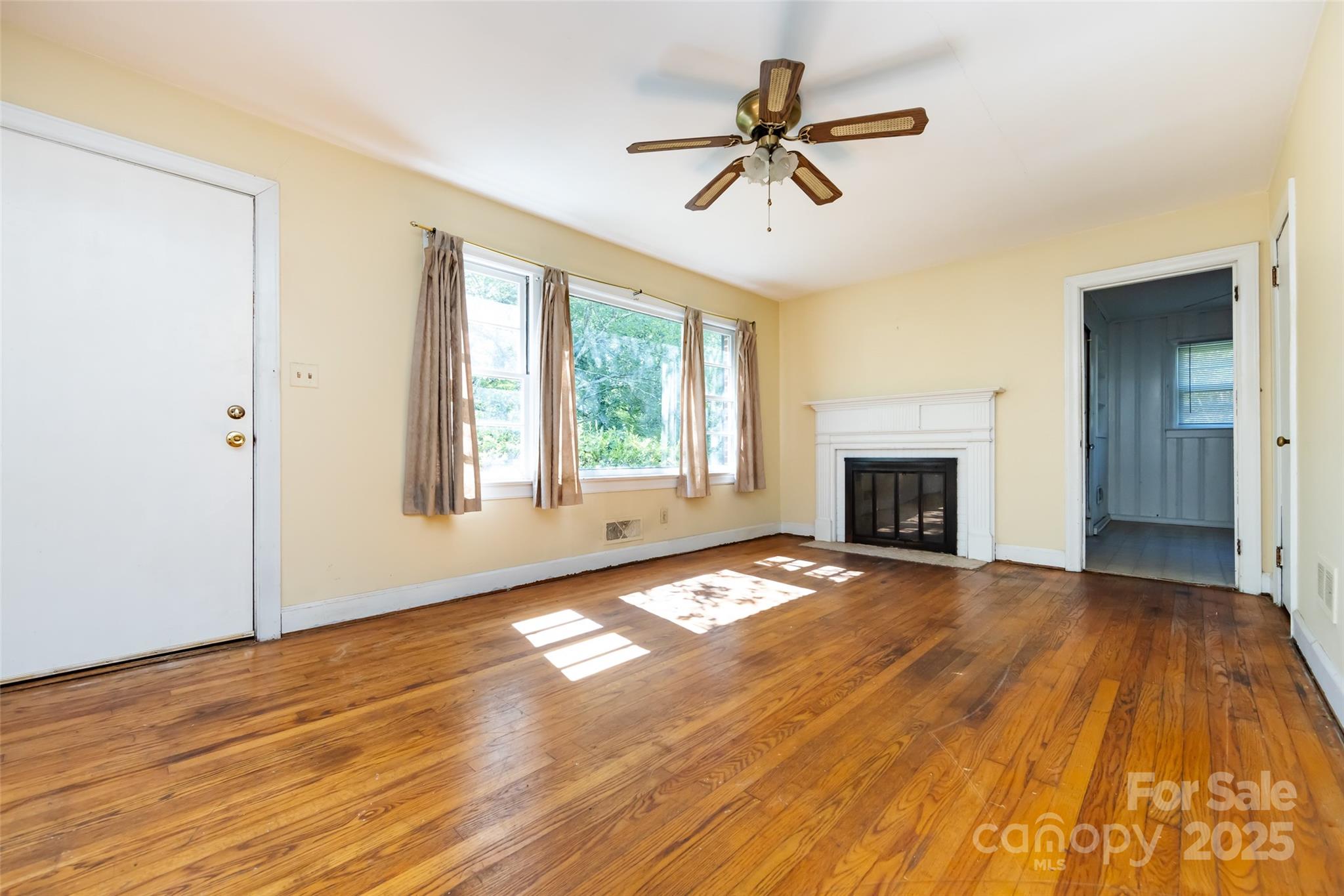 2001 Mcdonald Drive Charlotte NC 28216