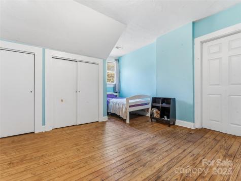 411 Walker Street Columbus NC 28722