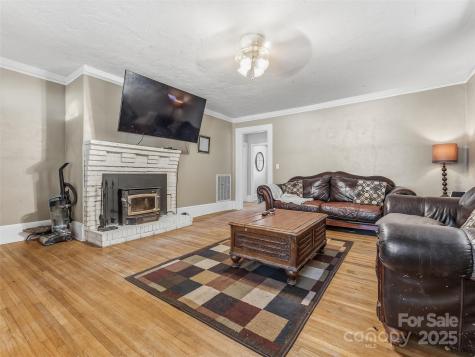 411 Walker Street Columbus NC 28722