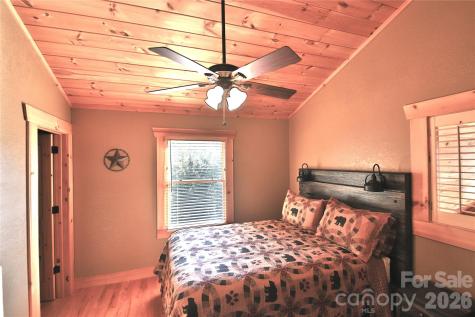 53 Osprey Lane Nebo NC 28761