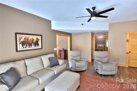 53 Osprey Lane Nebo NC 28761