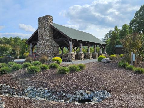 53 Osprey Lane Nebo NC 28761