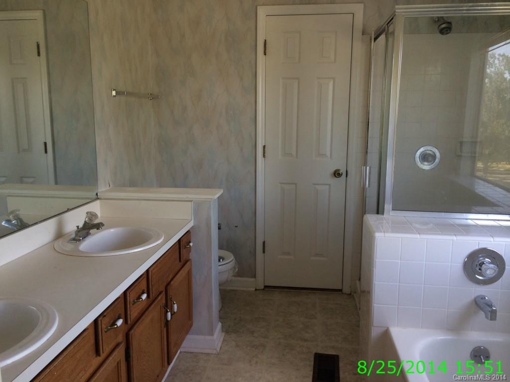 1625 Pine Mountain Road Charlotte NC 28214