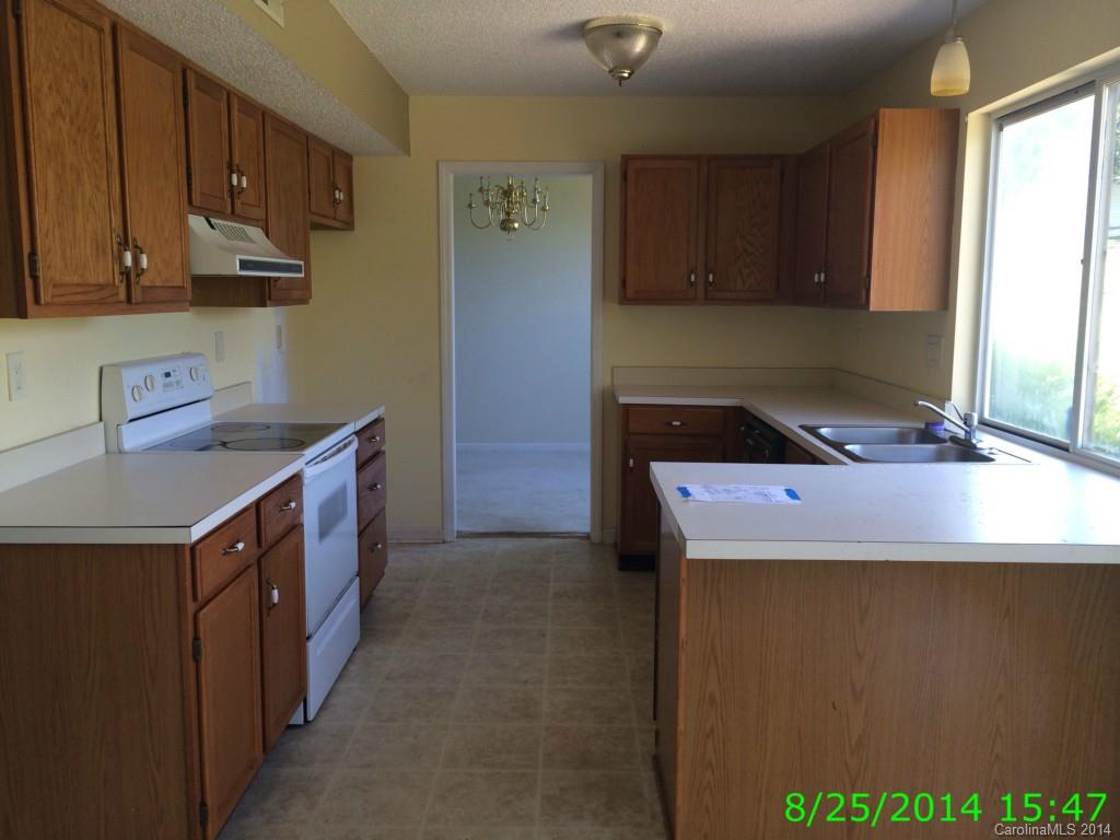 1625 Pine Mountain Road Charlotte NC 28214