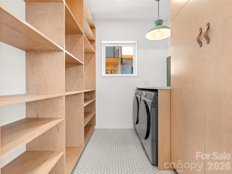 171 Houston Place Asheville NC 28801