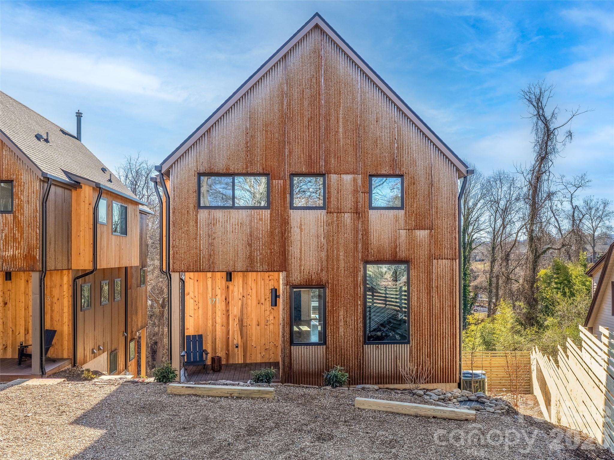 171 Houston Place Asheville NC 28801