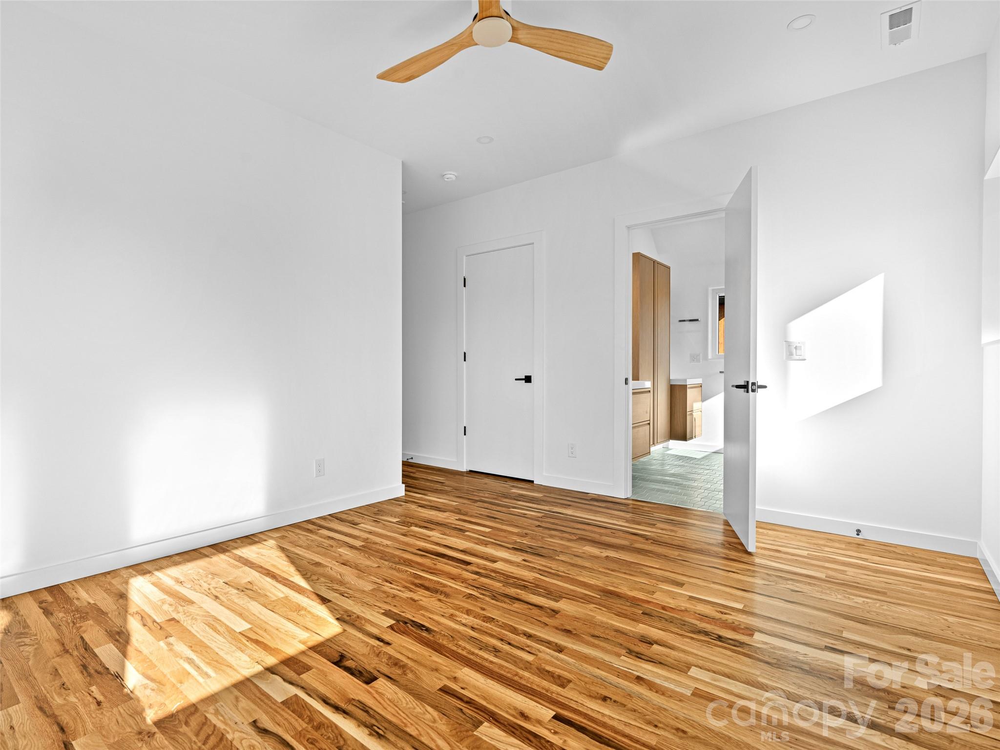 171 Houston Place Asheville NC 28801