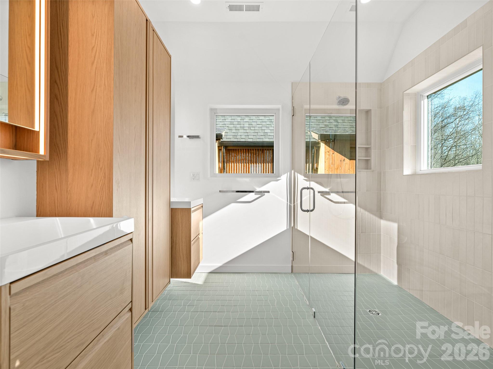 171 Houston Place Asheville NC 28801