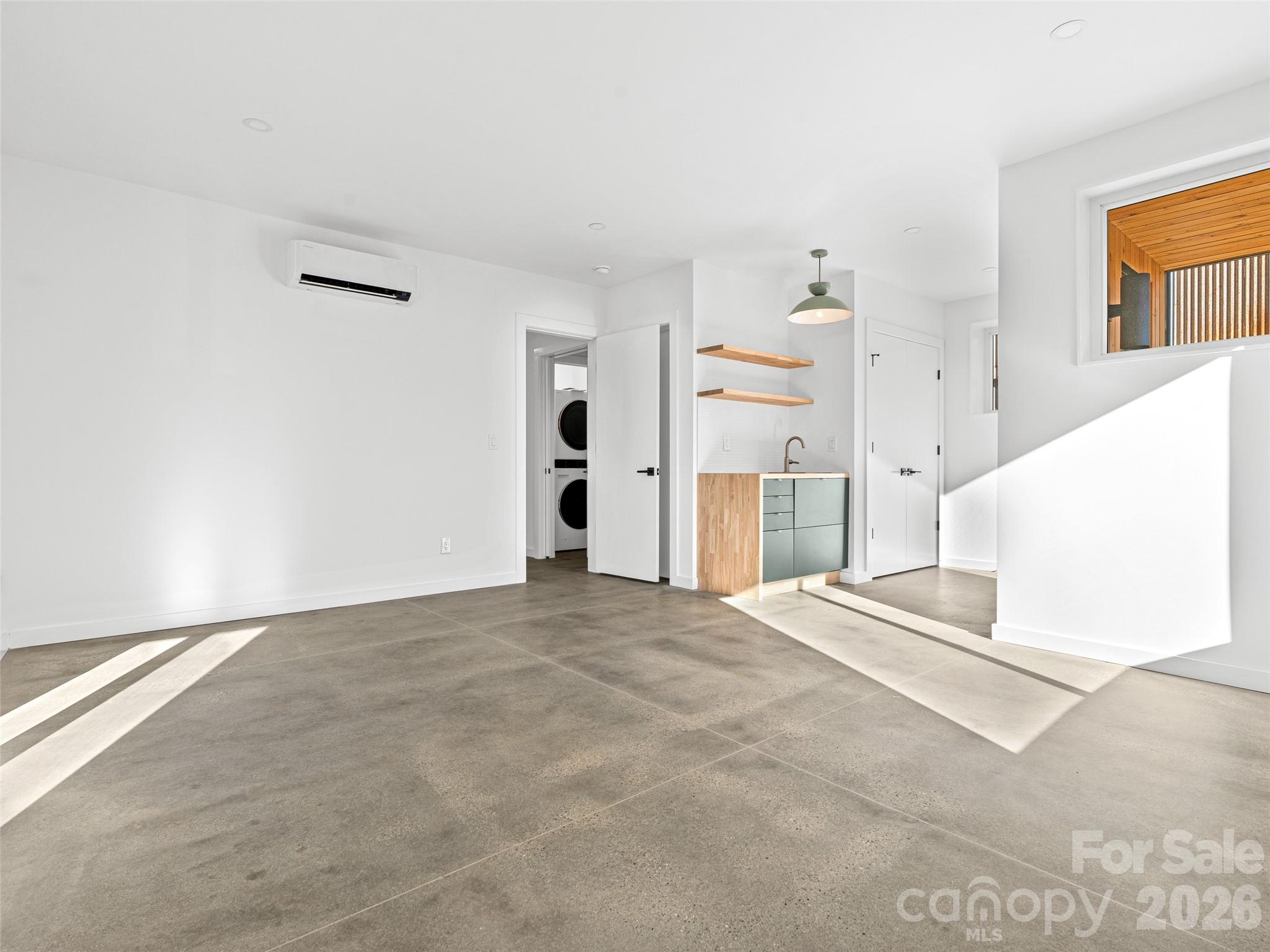 171 Houston Place Asheville NC 28801