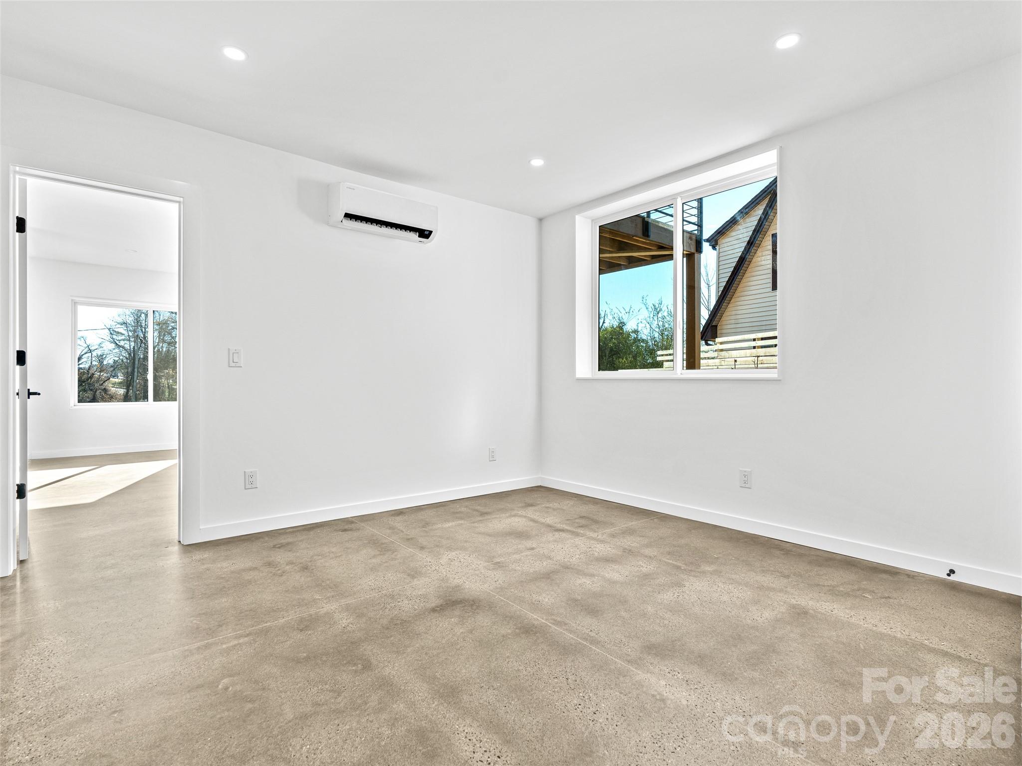 171 Houston Place Asheville NC 28801