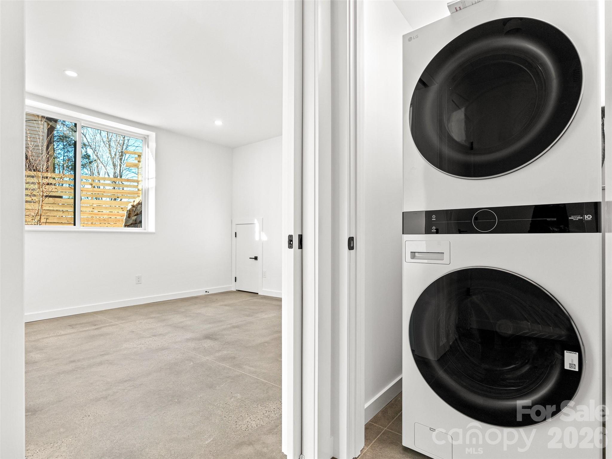 171 Houston Place Asheville NC 28801