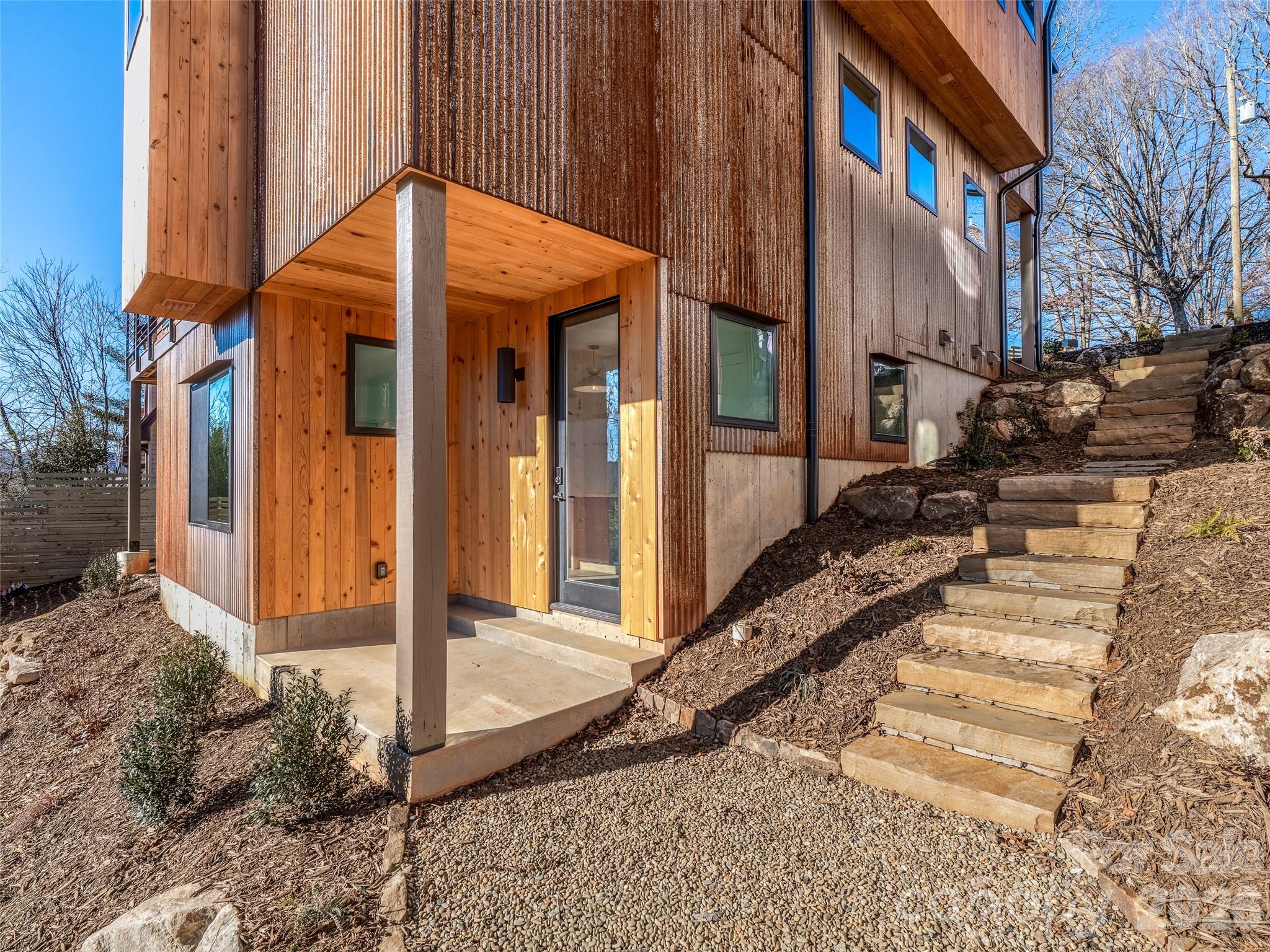 171 Houston Place Asheville NC 28801