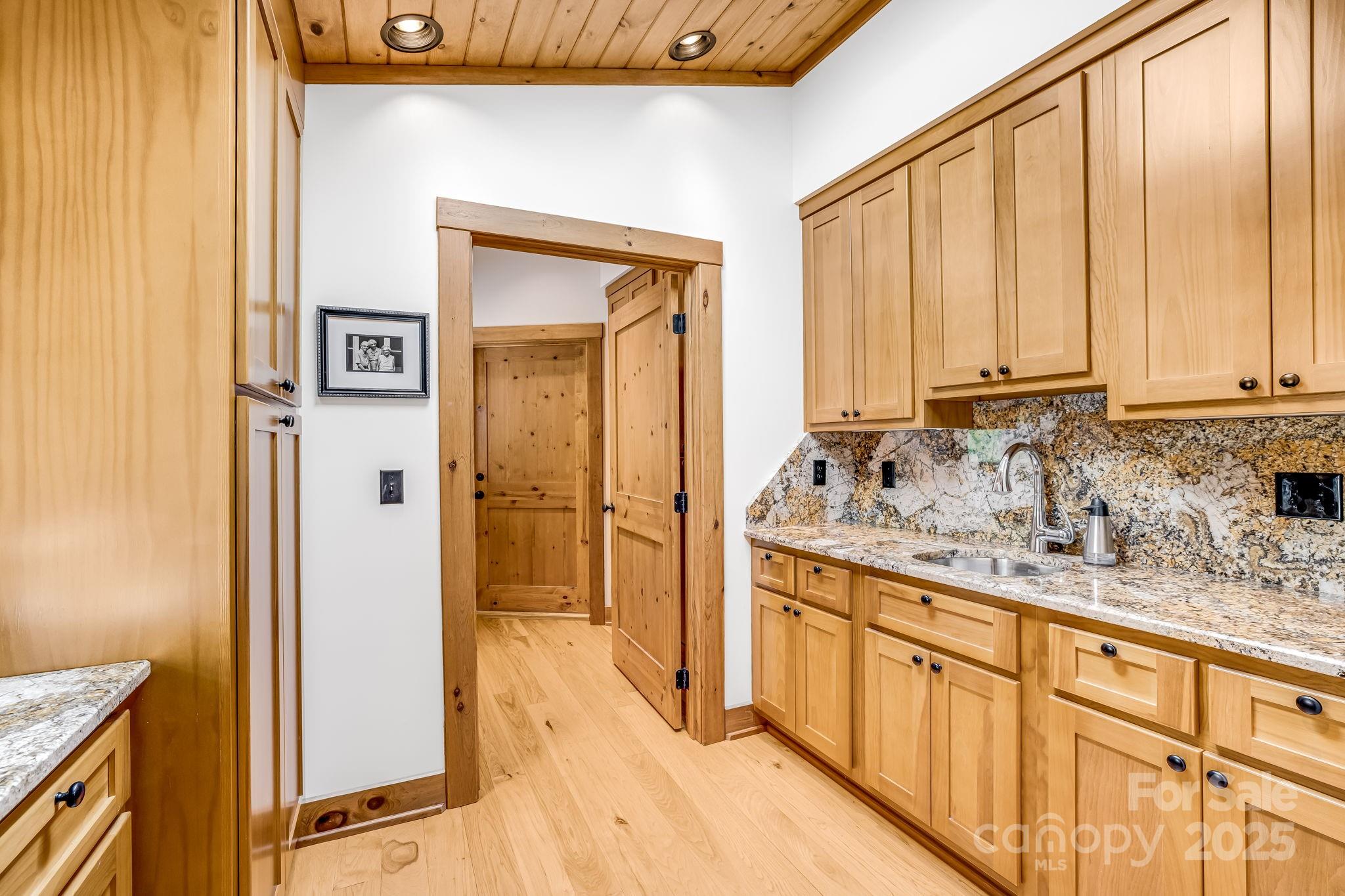 2399 El Miner Drive Mars Hill NC 28754