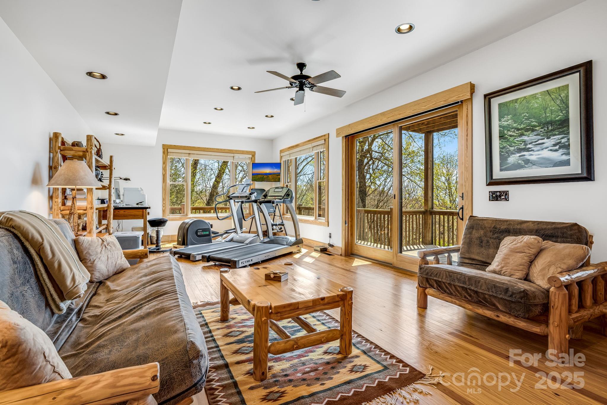2399 El Miner Drive Mars Hill NC 28754