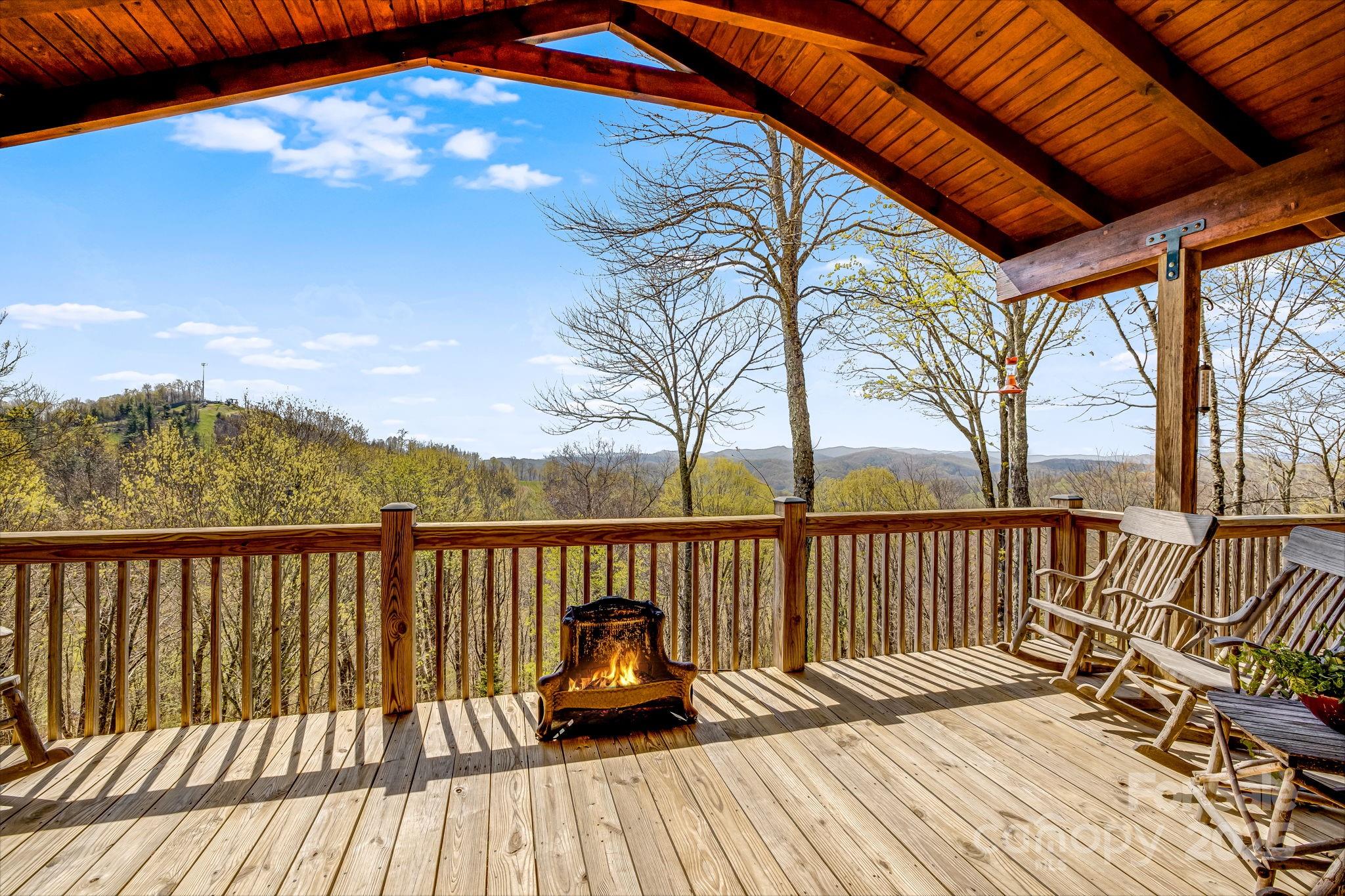 2399 El Miner Drive Mars Hill NC 28754