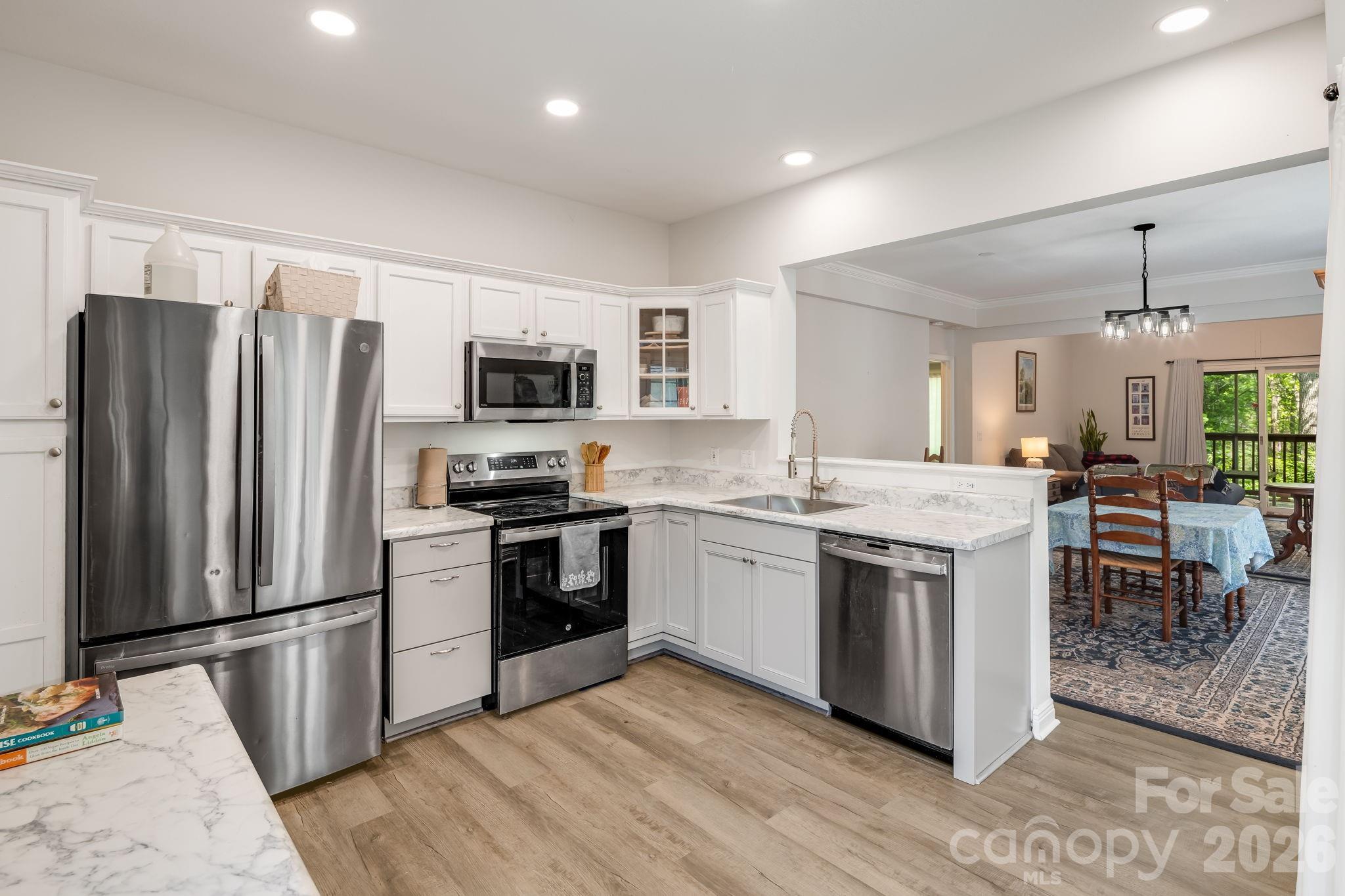 29 Little Cedar Court Asheville NC 28805