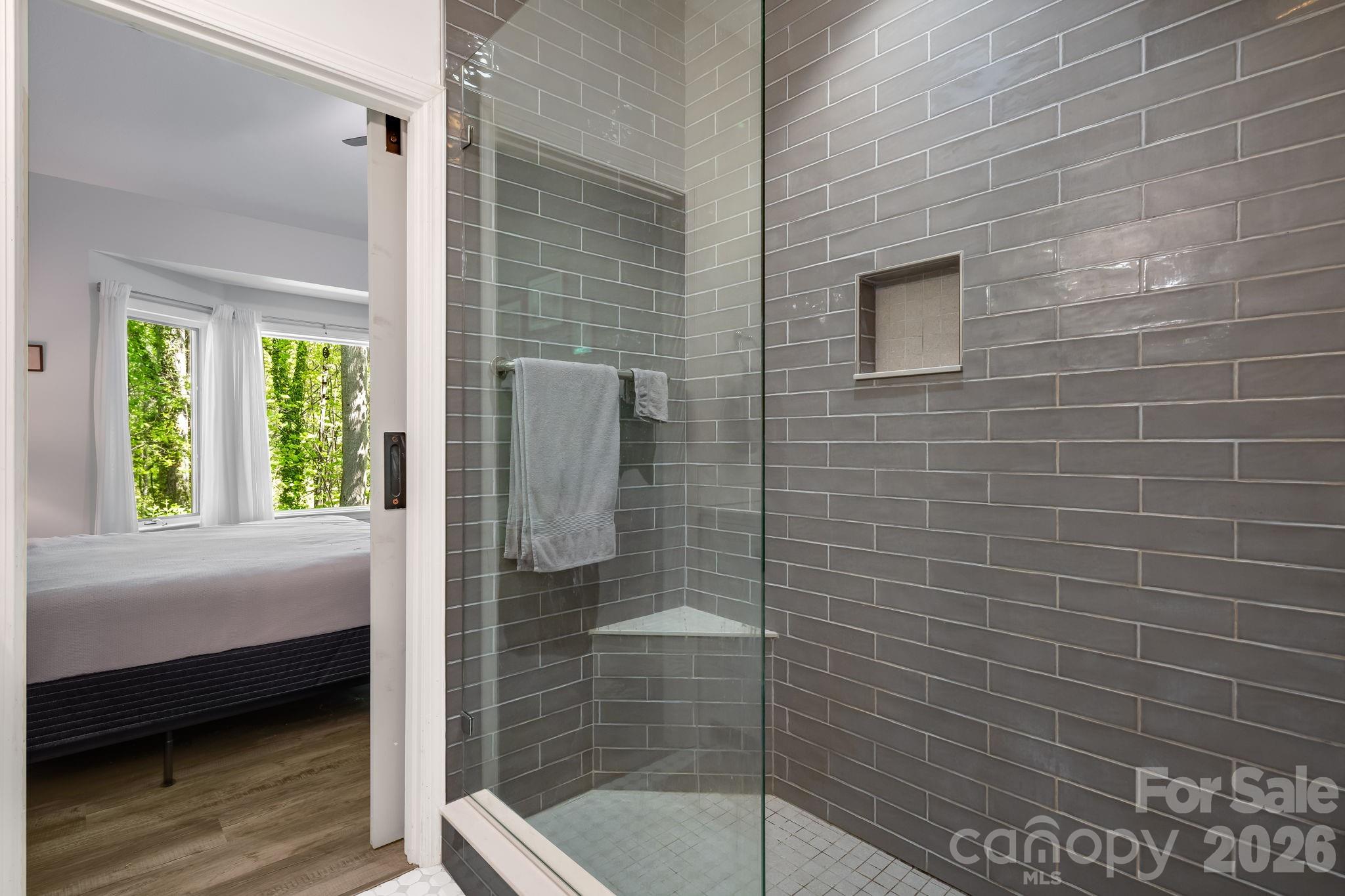29 Little Cedar Court Asheville NC 28805