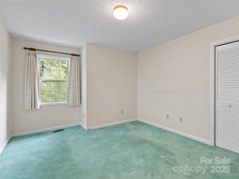 416 Hunters Glen Lane Hendersonville NC 28739
