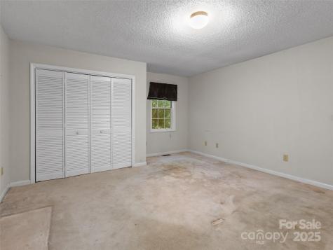 416 Hunters Glen Lane Hendersonville NC 28739