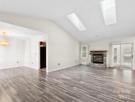 416 Hunters Glen Lane Hendersonville NC 28739