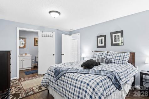 6 Gold Finch Lane Maggie Valley NC 28751