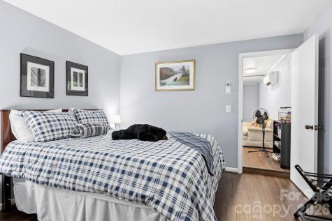 6 Gold Finch Lane Maggie Valley NC 28751