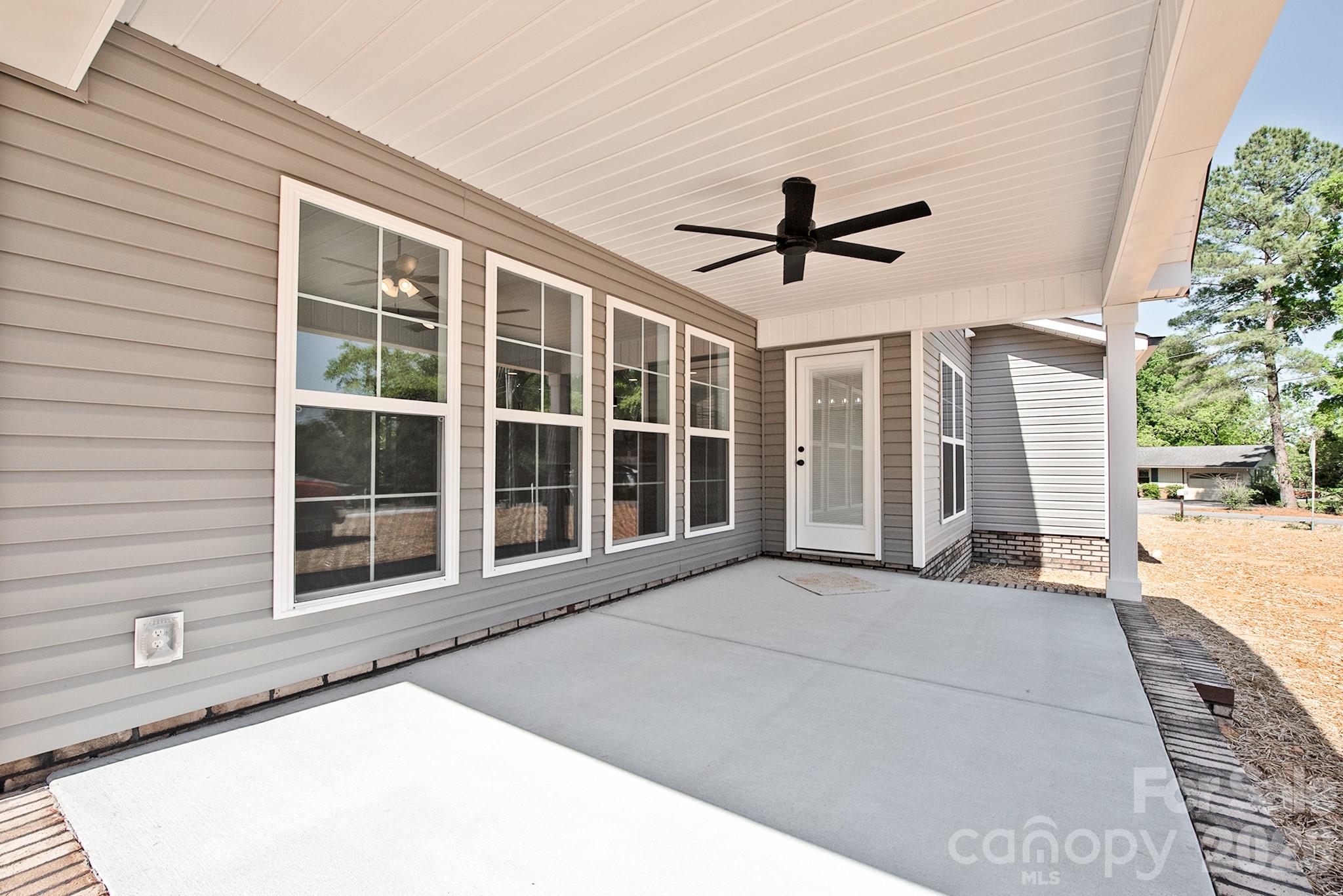 586 Wilhelm Place NE Concord NC 28025