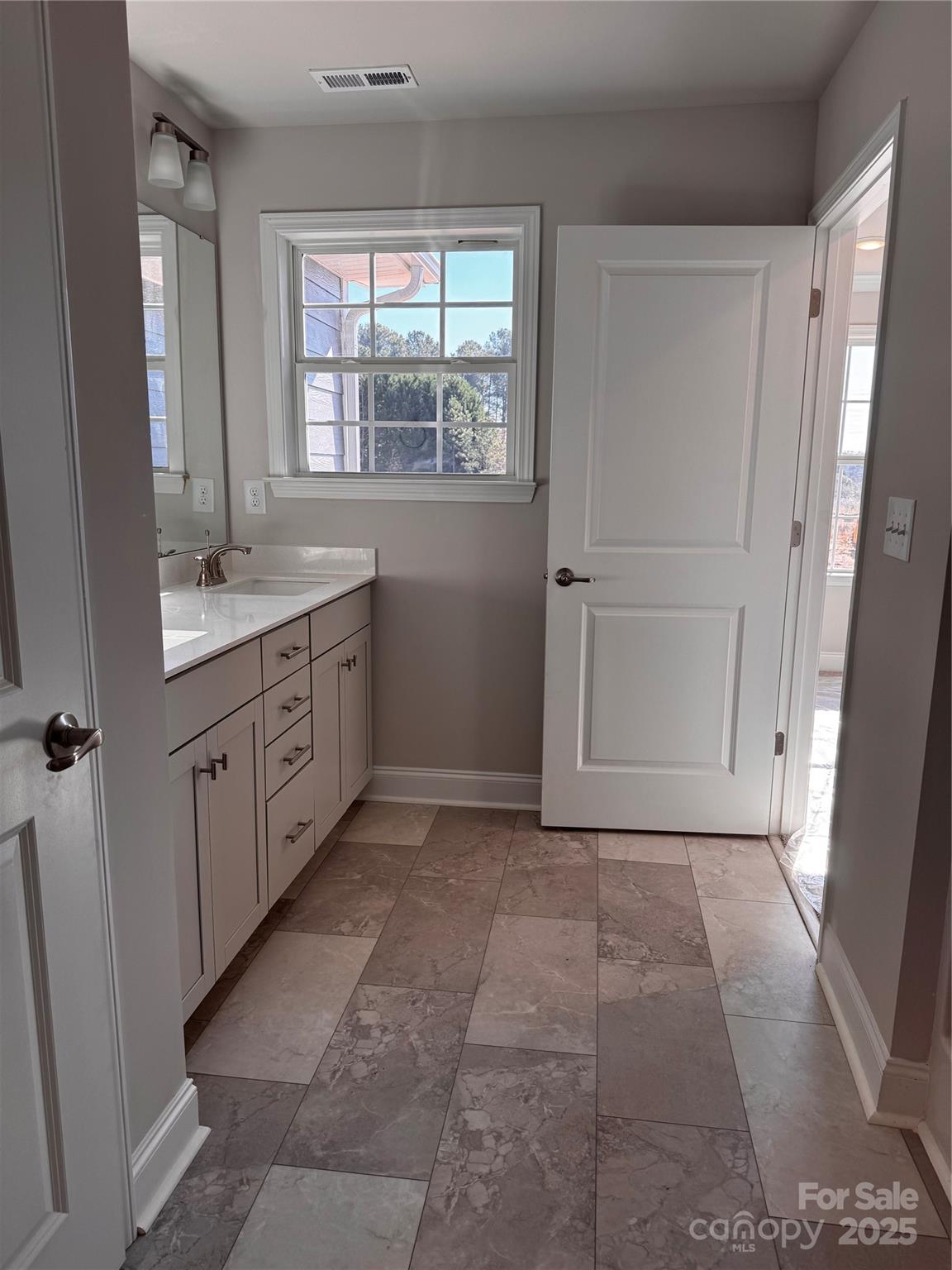 4033 Port Richmond Avenue Gastonia NC 28056
