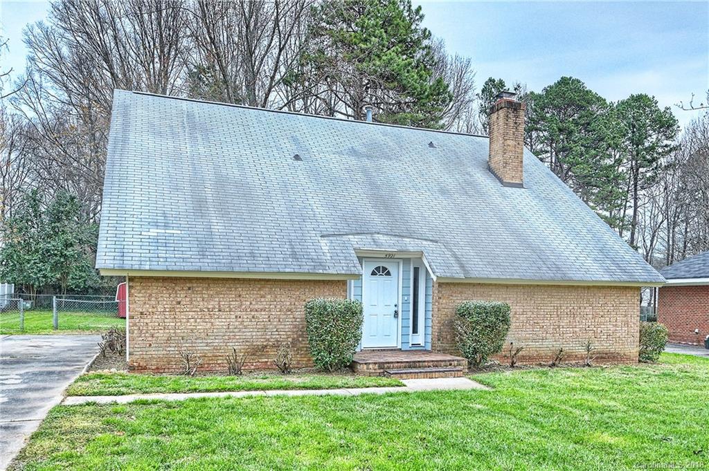 5921 Bluebonnet Road Charlotte NC 28212