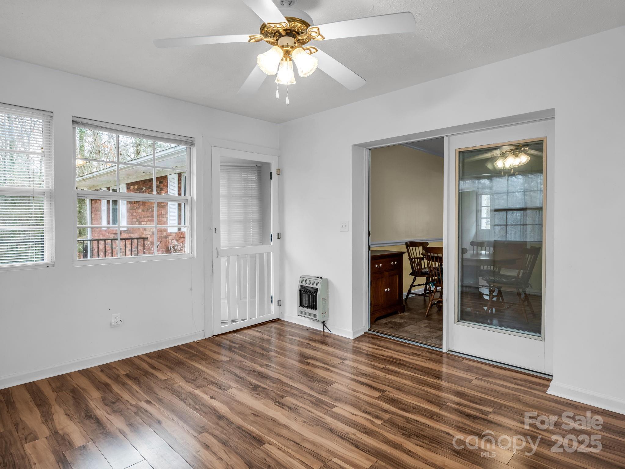 136 Old Tanglewood Trail Hendersonville NC 28739