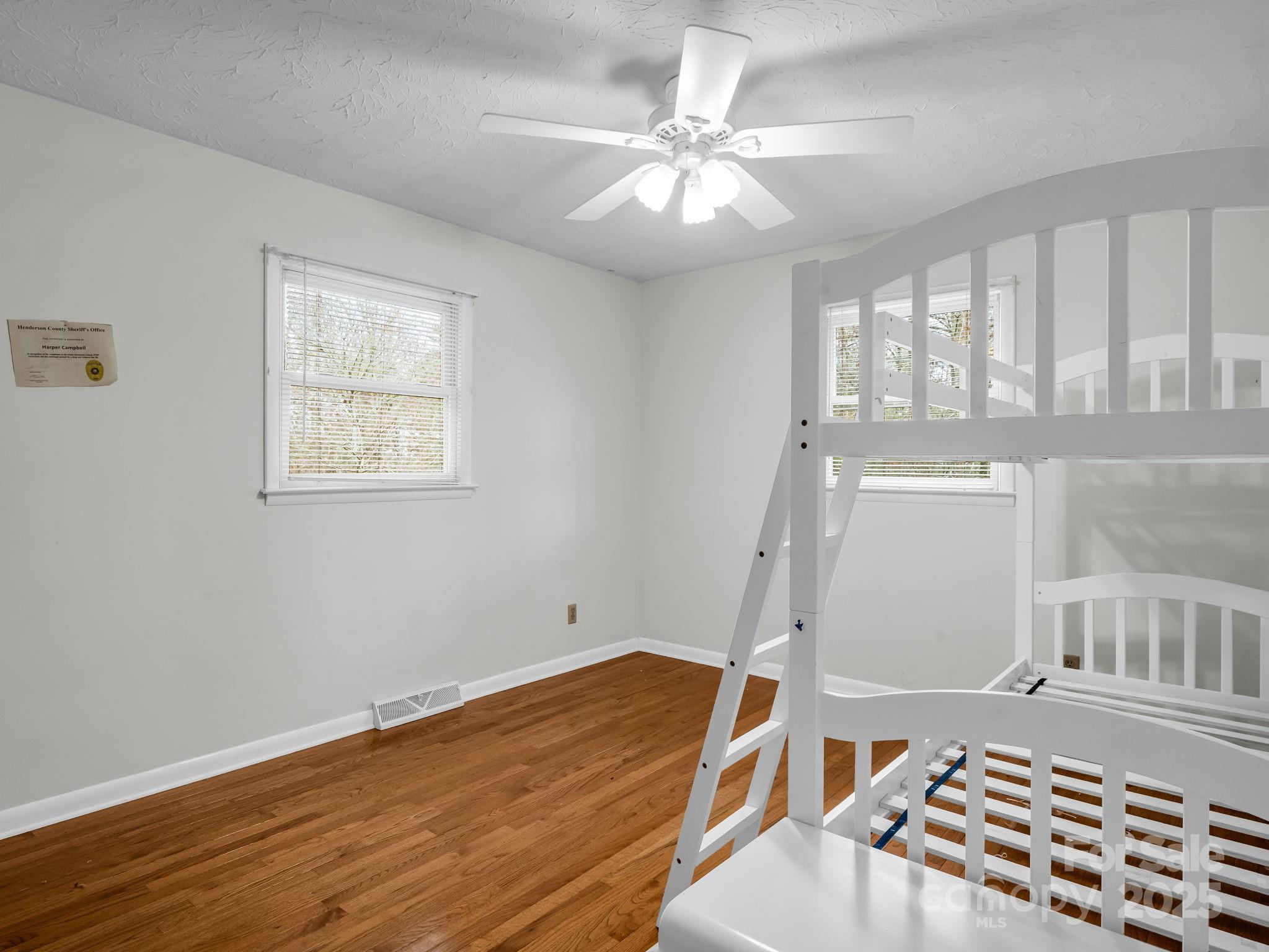 136 Old Tanglewood Trail Hendersonville NC 28739